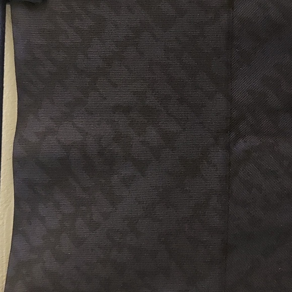 SPANX Navy and Black Patterned Full Length Leggings - Picture 2 of 7